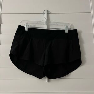 Lululemon Black Low Rise Speed Up Shorts 2.5 length